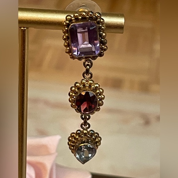 Vintage amethyst, garnet and blue topaz earrings set in gold plated SS. - Picture 2 of 7